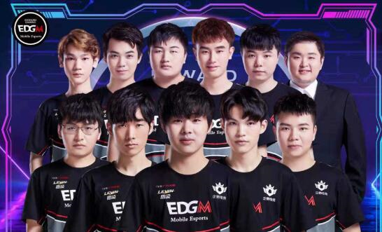 始塑造自己 始塑造自己